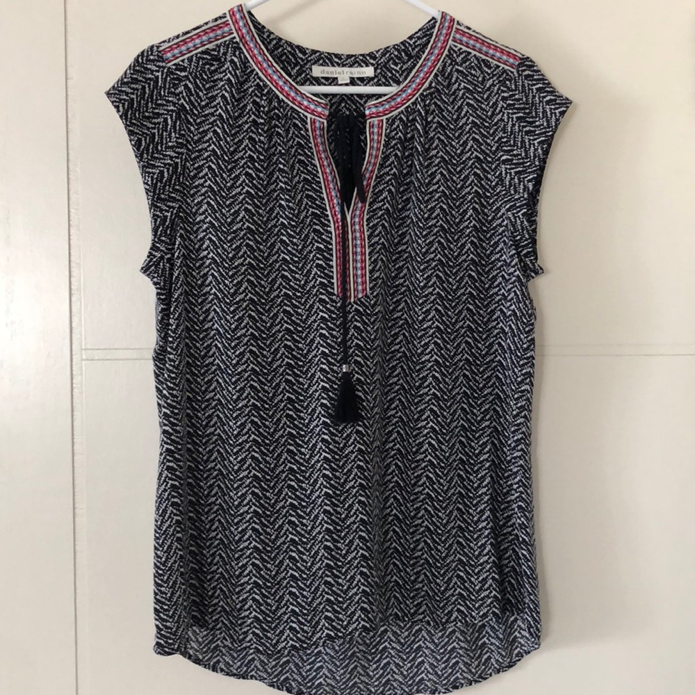 Black/White with Trim Blouse